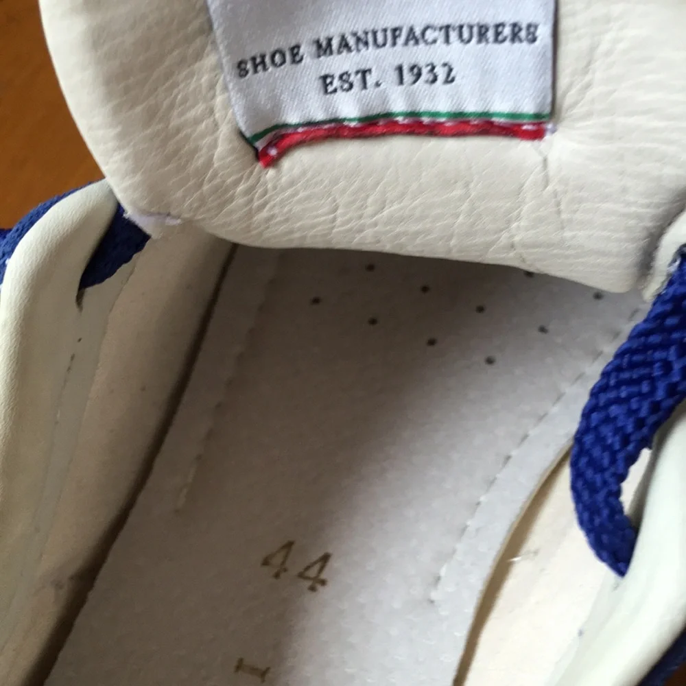 Shoes - Picture 3 of 3